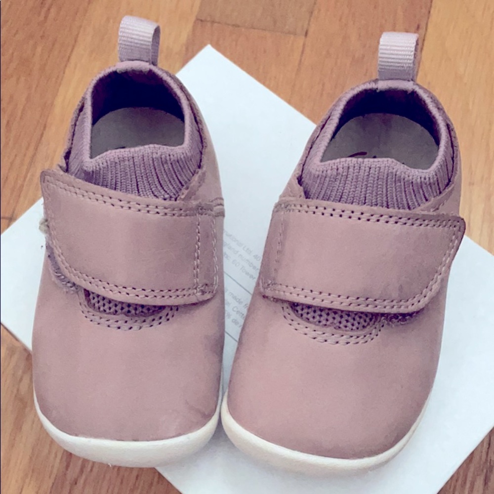 Clarks leather walking shoes